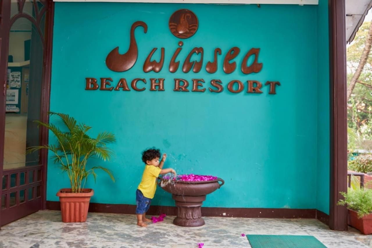 Swimsea Beach Resort, A Beach Property Panaji Bagian luar foto
