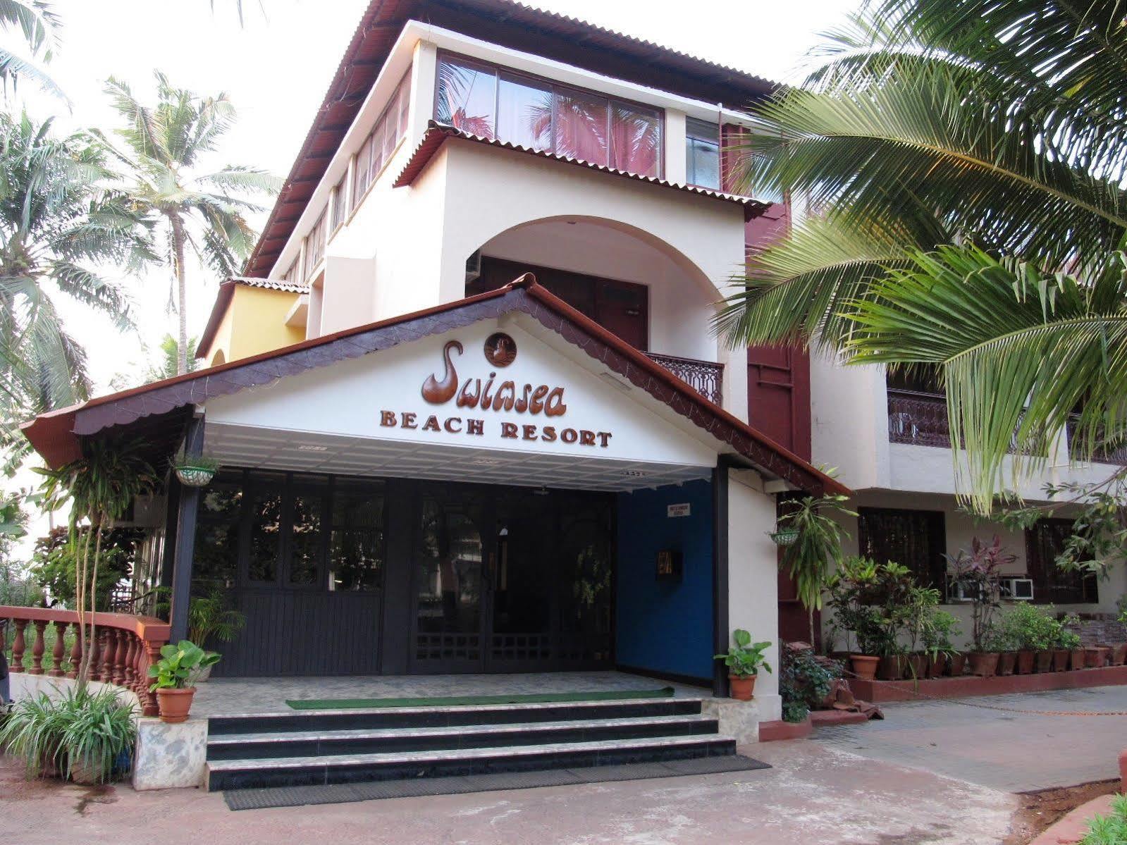 Swimsea Beach Resort, A Beach Property Panaji Bagian luar foto